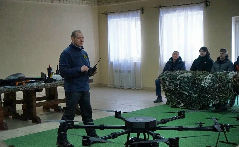 Резидент ТОР «Заречный» провел обучение студентов по гражданским БПЛА